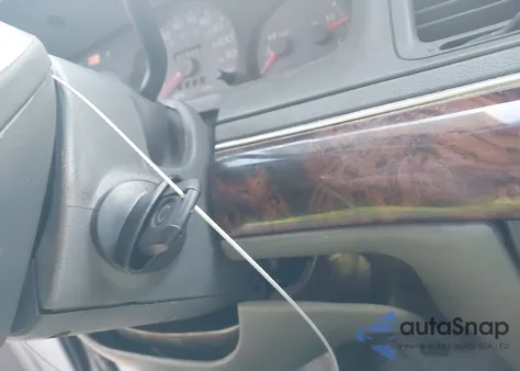 2004 Mercury Grand Marquis Ls из США, поврежденный, VIN 2MEFM75W74X664774